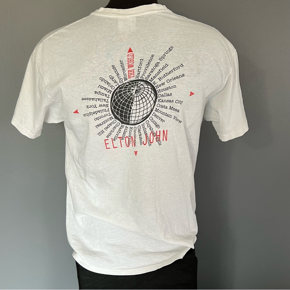 Vtg 80’s Elton John 1989 1990 The World Tour Concert T Shirt XL Made In USA - Picture 12 of 12
